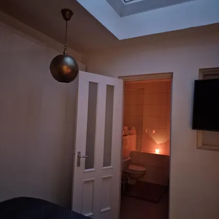 Apartment New In The Heart Of Amsterdam
